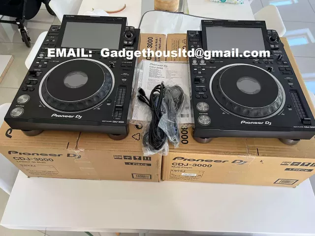 Pioneer CDJ-3000, Pioneer DJM-A9 , Pioneer DJM-V10-LF DJ Mixer, Pioneer DJM-S11, Pioneer DJM-900NXS2, Pioneer CDJ-2000NXS2