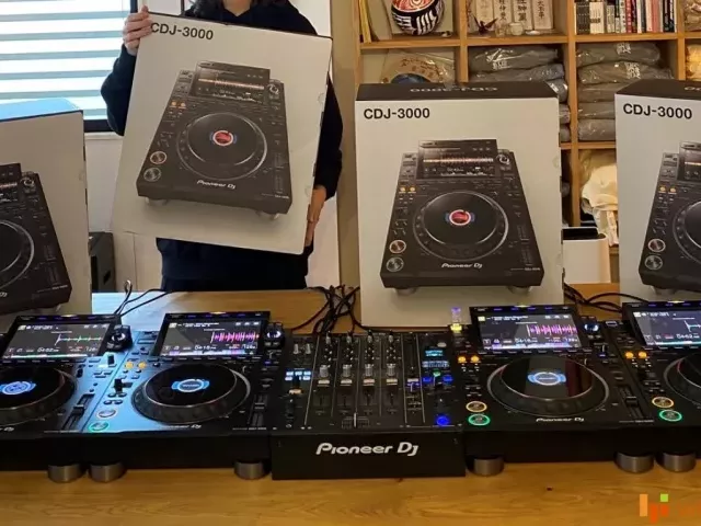 Pioneer CDJ-3000, Pioneer DJ DJM-A9, AlphaTheta Euphonia, Pioneer CDJ-2000NXS2, Pioneer DJM-900NXS2, Pioneer DJ DJM-V10-LF